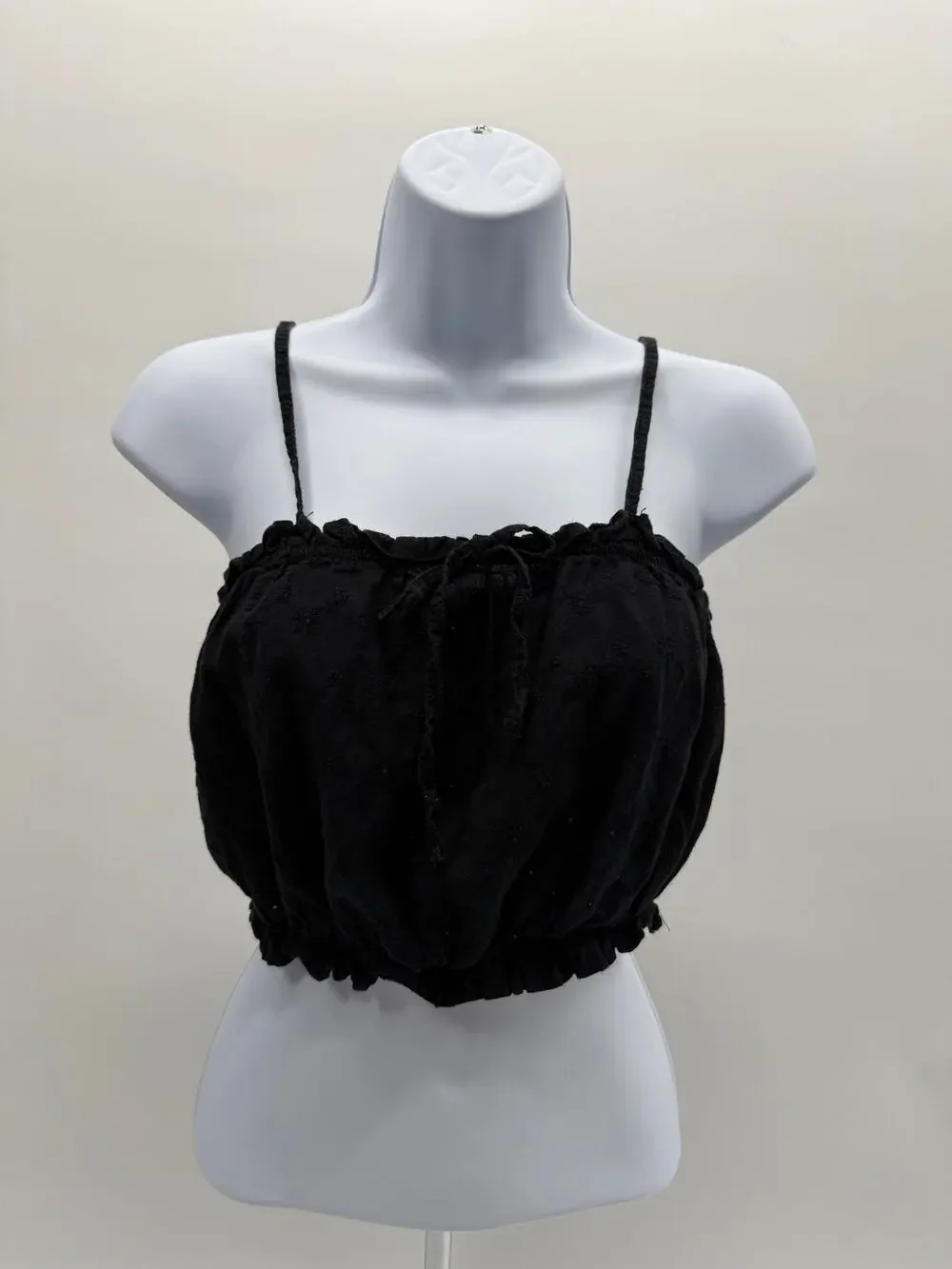 Active USA Black Cotton Eyelet Cropped Cami Tank Top Smocked Boho Size Small